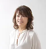 卒業生の梅野奈美志様